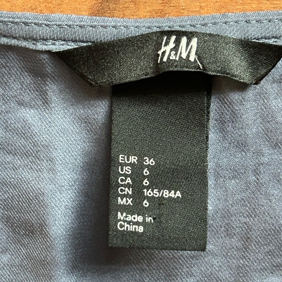 H&MSundress - Picture 5 of 5